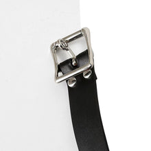 Lade das Bild in den Galerie-Viewer, Knebelfessel, schwarzes Gesicht, Umschnalldildo, BDSM