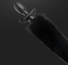 Load image into Gallery viewer, QIUI Shake Tail Shock Butt Plug Remotely (Vibration And Electric Shock)