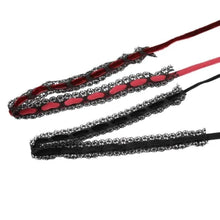 Lade das Bild in den Galerie-Viewer, Verführerischer Damenkragen aus Spitzensamt