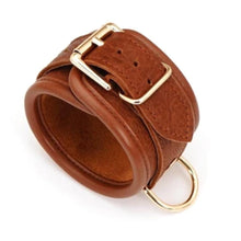 Load image into Gallery viewer, Leather Vintage LBondage Bed Restraints