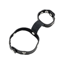 Charger l'image dans la galerie, Anneaux péniens en cuir clouté élastique BDSM