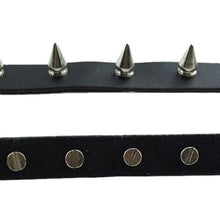 Load image into Gallery viewer, Vintage Leather Studded Collar