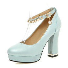 Charger l'image dans la galerie, Escarpins à talons carrés « Sissy Amy »