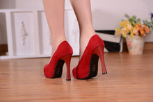 Charger l'image dans la galerie, Escarpins ultra hauts « Sissy Angela »