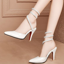 Charger l'image dans la galerie, Escarpins "Eleanor" de Sissy