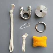 Lade das Bild in den Galerie-Viewer, Badass afrikanischer Penis-Stretching-Trainer BDSM