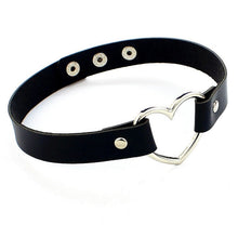 Charger l'image dans la galerie, Collier en cuir coeur BDSM
