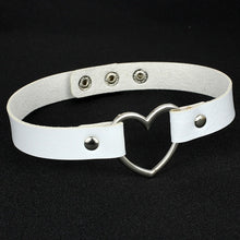Charger l'image dans la galerie, Collier en cuir coeur BDSM