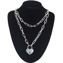 Charger l'image dans la galerie, Collier de soumission avec cadenas BDSM DDLG