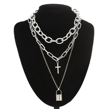 Charger l'image dans la galerie, Collier de soumission avec cadenas BDSM DDLG