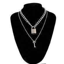 Charger l'image dans la galerie, Collier de soumission avec cadenas BDSM DDLG