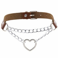 Charger l'image dans la galerie, Collier ras du cou en cuir avec cœur enchaîné