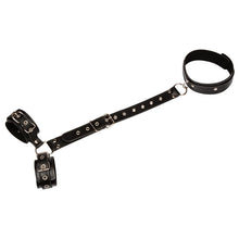 Charger l'image dans la galerie, Collier avec menottes BDSM
