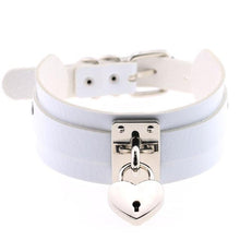 Charger l'image dans la galerie, Collier ras du cou en forme de cœur « Sissy Elena »