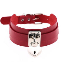 Charger l'image dans la galerie, Collier ras du cou en forme de cœur « Sissy Elena »