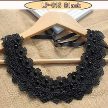 Charger l'image dans la galerie, Collier de perles fait main DDLG