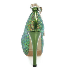 Lade das Bild in den Galerie-Viewer, „Sissy Noelle“ Paillettenpumps