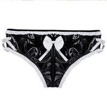 Charger l'image dans la galerie, Culotte en similicuir « Sissy Shena »