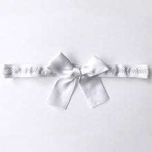 Lade das Bild in den Galerie-Viewer, Spitzenstrumpfring