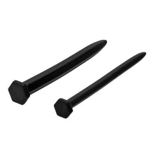 Lade das Bild in den Galerie-Viewer, Penisplug aus Silikon mit Nagelmotiv BDSM
