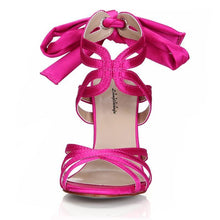 Charger l'image dans la galerie, Sandales en satin « Sissy Blanche »