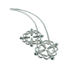 Charger l'image dans la galerie, Menottes pour tétons à motif floral BDSM