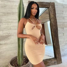 Lade das Bild in den Galerie-Viewer, Sexy ausgehöhltes Rucksack-Hüftkleid