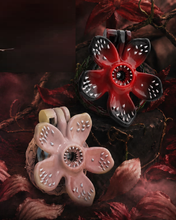 Load image into Gallery viewer, Flower Bud Chastity Cage

