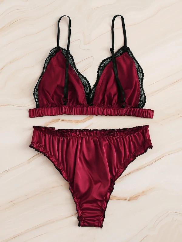 Sissy lingerie three-point sexy lace bra panty set, gallery view 2