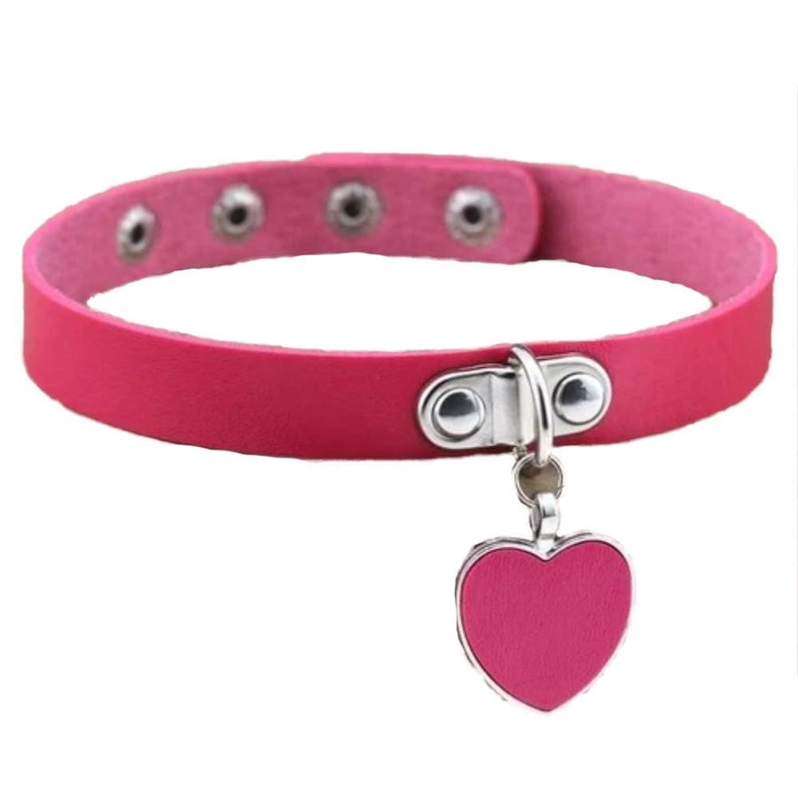 Stylish Gothic Heart Collars for Women product view