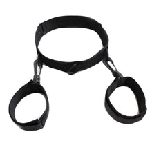 Charger l&#39;image dans la galerie, Menottes érotiques au cou pour esclaves sexuels BDSM
