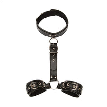 Charger l&#39;image dans la galerie, Menottes sexuelles en cuir pour domination totale BDSM
