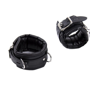 Menottes en cuir Badass BDSM