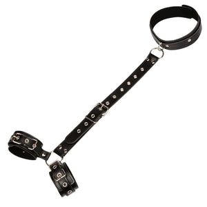 Menottes sexuelles en cuir pour domination totale BDSM