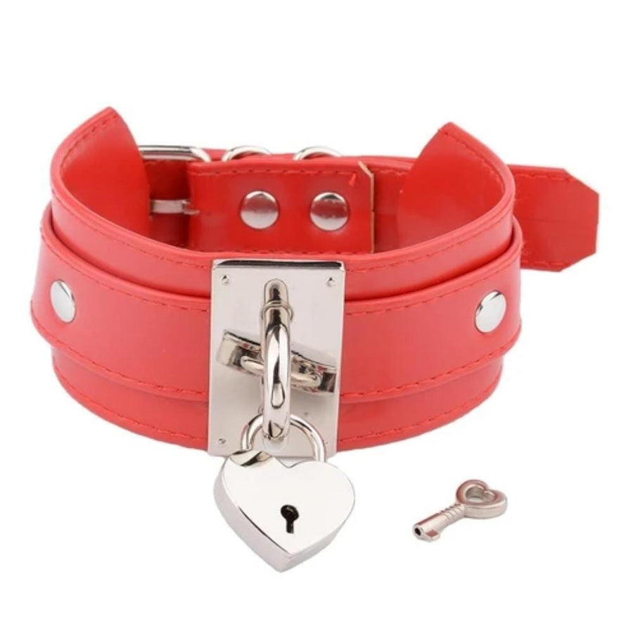 Girls' Oversized Handmade Locking Collar, gallery view 4