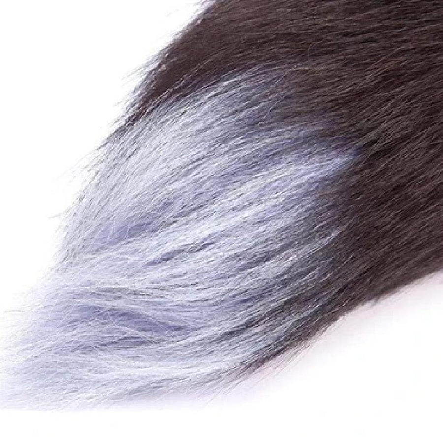 18" Seductive Wolf Tail Plug, gallery view 3