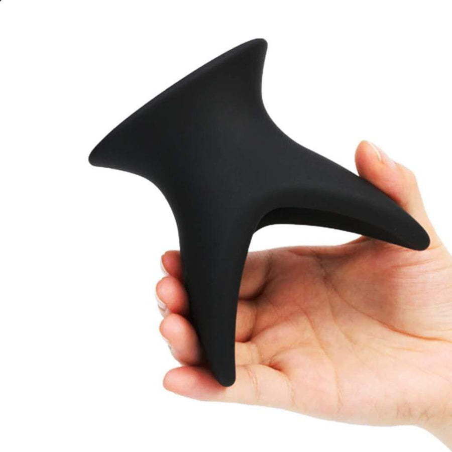 V-Shaped Silicone Hollow Butt Plug, gallery view 3