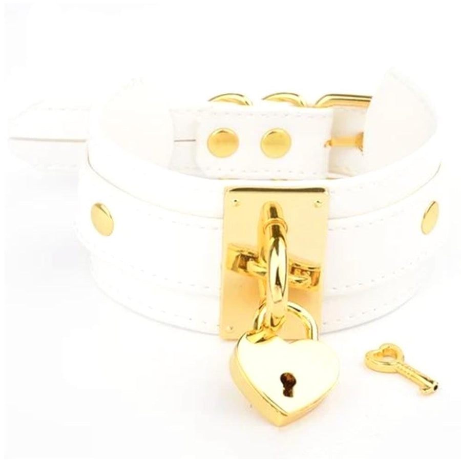 Girls' Oversized Handmade Locking Collar, gallery view 8