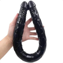 Charger l&#39;image dans la galerie, Gode ​​double noir flexible de 22 pouces BDSM
