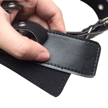Charger l&#39;image dans la galerie, Menottes sexuelles en cuir pour domination totale BDSM

