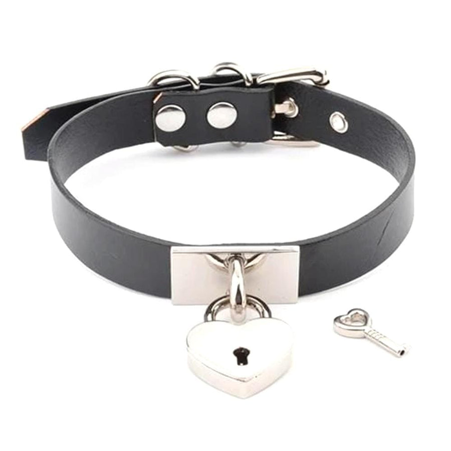 Trendy Heartsy Locking Day Collar, gallery view 9