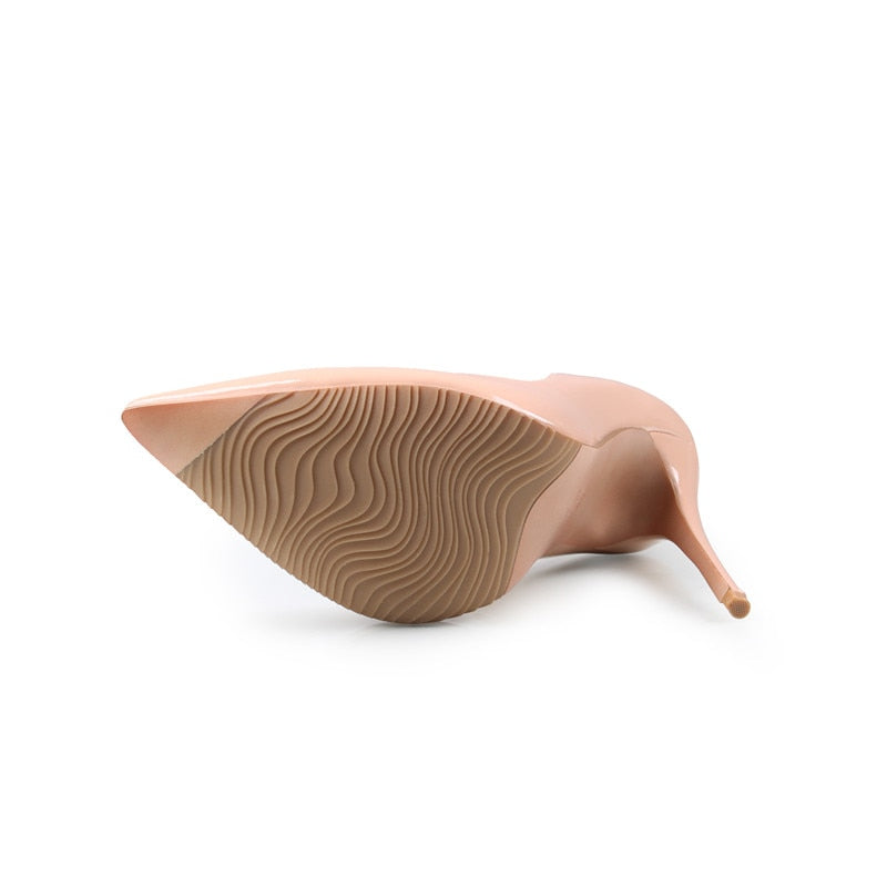 Elongated Classic Pointed Toe Pump, gallery view 5