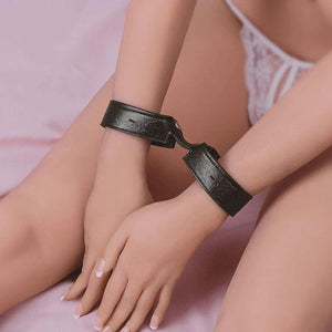 Black Vintage Style Leather Cuff