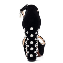 Load image into Gallery viewer, &quot;Tranny Diamond&quot; Pearl Sandals
