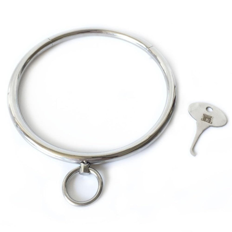 Rounded Stainless Locking Eternity Collar product view