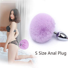 Lade das Bild in den Galerie-Viewer, Bunny Tail Butt Plug 4,5 Zoll lang
