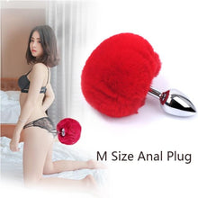 Lade das Bild in den Galerie-Viewer, Bunny Tail Butt Plug 4,5 Zoll lang
