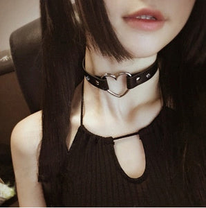 Collier en cuir réglable