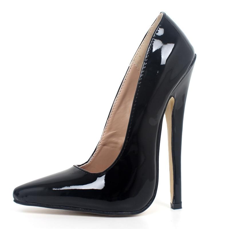 18 cm hohe Stiletto-Pumps mit spitzer Zehenpartie