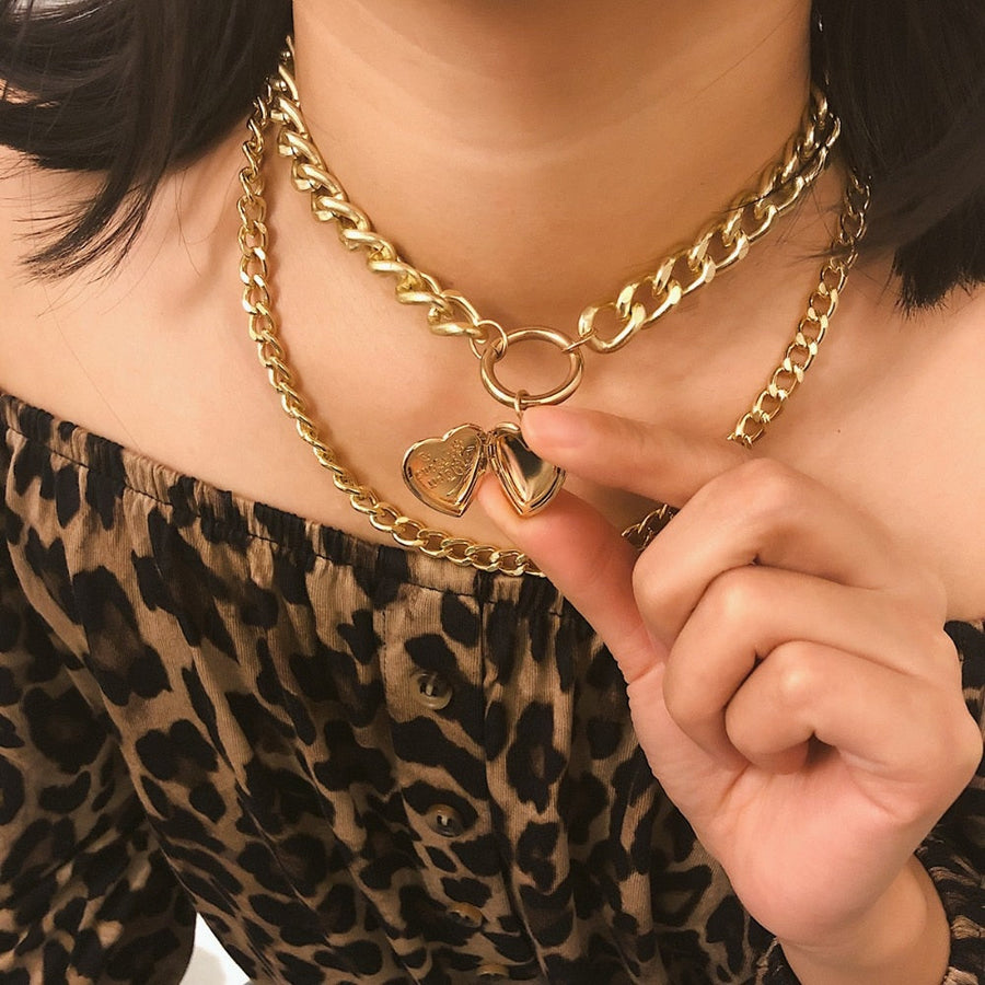 Submissive Locket Choker BDSM DDLG, gallery view 6